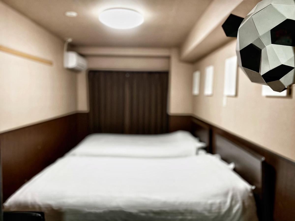 Root2 Coffee & Hostel Kyoto Bagian luar foto